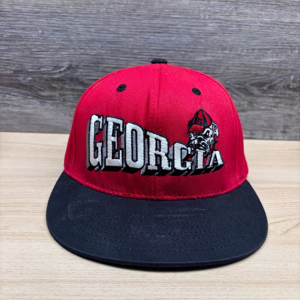 Georgia Bulldogs Hat Cap Snap Back Red NCAA College Football Top of the World